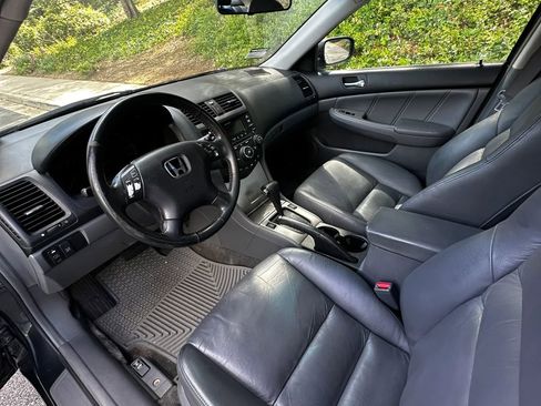 Used 2005 Honda Accord EX-L image 12