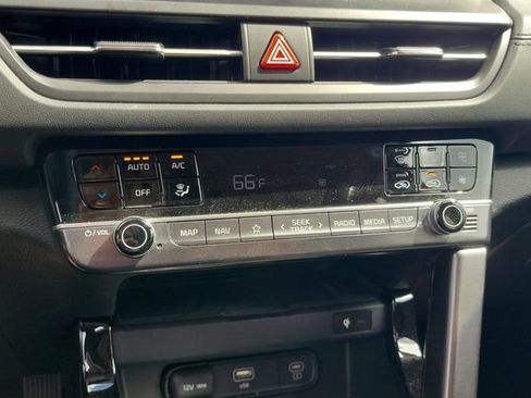 Used 2024 Kia Seltos SX AWD/4WD image 30