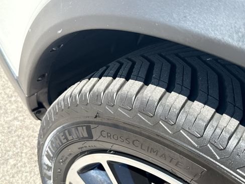 Used 2019 Nissan Rogue SL AWD/4WD image 10