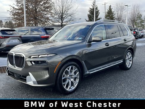 Certified 2025 BMW X7 xDrive40i w/ Premium Package image 1