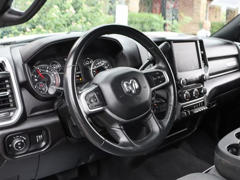 Used 2024 RAM 2500 Big Horn AWD/4WD image 17