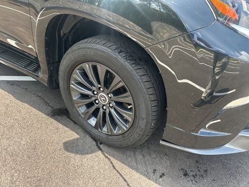 Used 2023 Lexus GX 460 Premium AWD/4WD image 5