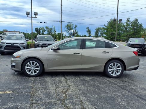 Used 2024 Chevrolet Malibu LT FWD image 29