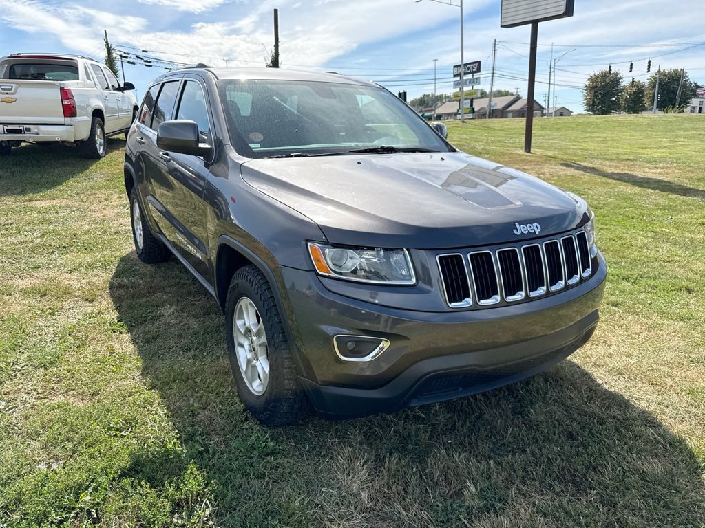 Used 2014 Jeep Grand Cherokee Laredo w/ Quick Order Package 23E AWD/4WD image 7