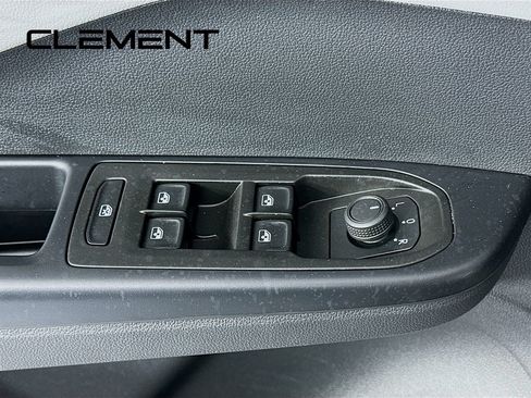 Used 2024 Volkswagen Taos S FWD image 20