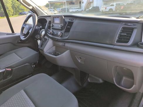Used 2025 Ford Transit 250 Low Roof w/ Exterior Upgrade Package RWD image 30