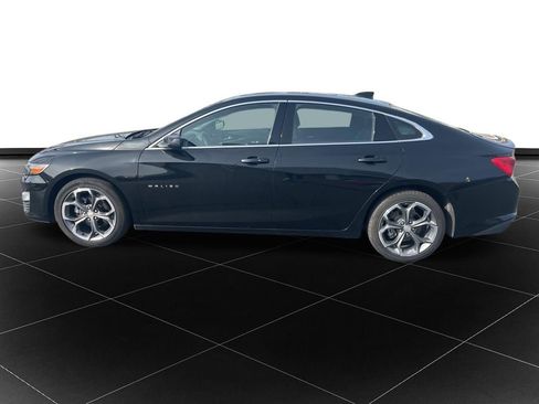 Used 2024 Chevrolet Malibu LT image 2