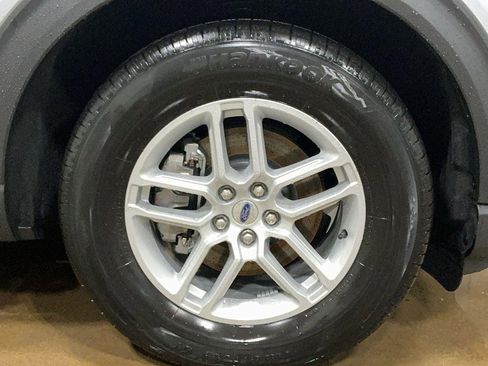 New 2026 Ford Explorer Active image 4