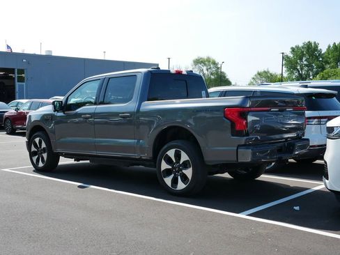 Used 2023 Ford F150 Lightning Platinum AWD/4WD image 5