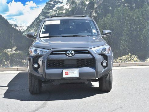Used 2024 Toyota 4Runner SR5 AWD/4WD image 5