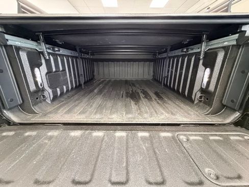 Used 2025 RAM 1500 Limited AWD/4WD image 7
