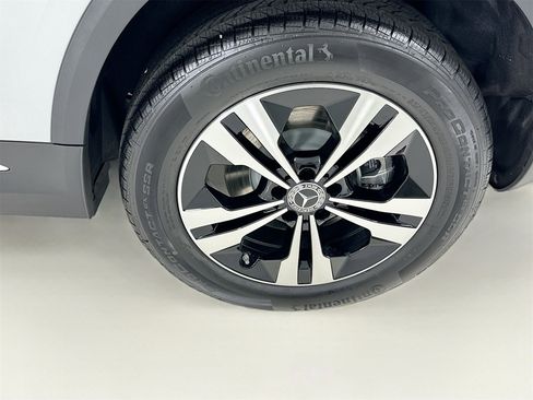 New 2025 Mercedes-Benz GLA 250 image 33