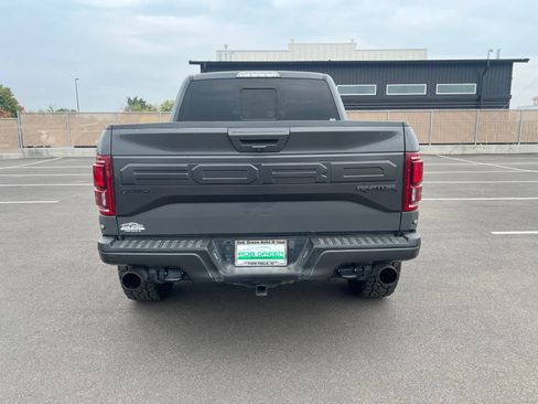 Used 2018 Ford F150 Raptor w/ Equipment Group 802A Luxury AWD/4WD image 6