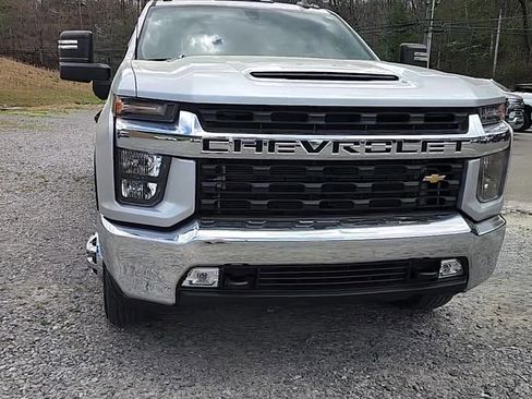 Used 2022 Chevrolet Silverado 3500 LT w/ Convenience Package AWD/4WD image 1