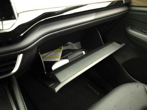 New 2026 Volkswagen Atlas SE image 22