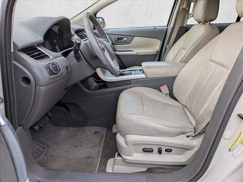 Used 2013 Ford Edge SEL image 16