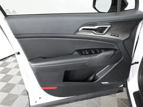 Used 2025 Kia Sportage X-Pro image 20