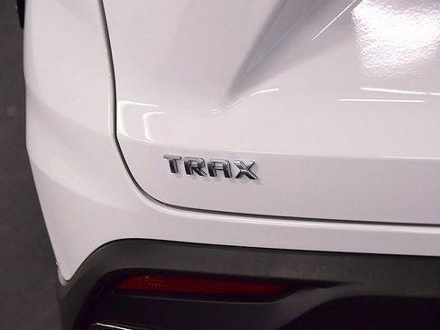 New 2025 Chevrolet Trax ACTIV image 11