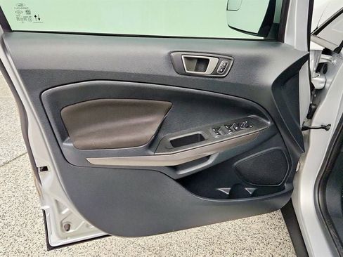 Used 2021 Ford EcoSport SE FWD image 11