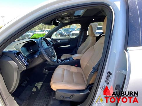 Used 2021 Volvo XC40 T5 Inscription w/ Advanced Package AWD/4WD image 30