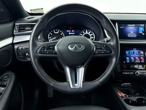 Used 2021 INFINITI QX50 Luxe w/ Appearance Package image 5