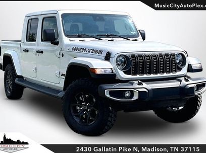 Used 2025 Jeep Gladiator Sport