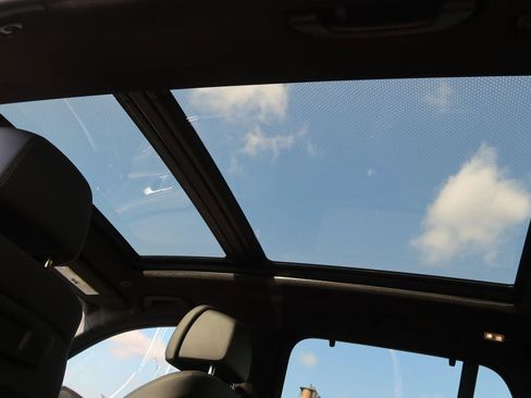 Used 2023 BMW X5 M50i w/ Executive Package image 43