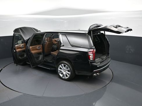 Used 2023 Chevrolet Tahoe High Country RWD image 48