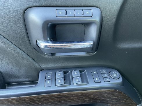 Used 2019 GMC Sierra 2500 Denali w/ Duramax Plus Package image 37