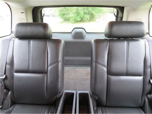 Used 2007 Chevrolet Suburban LTZ w/ LTZ Preferred Equipment Group image 27