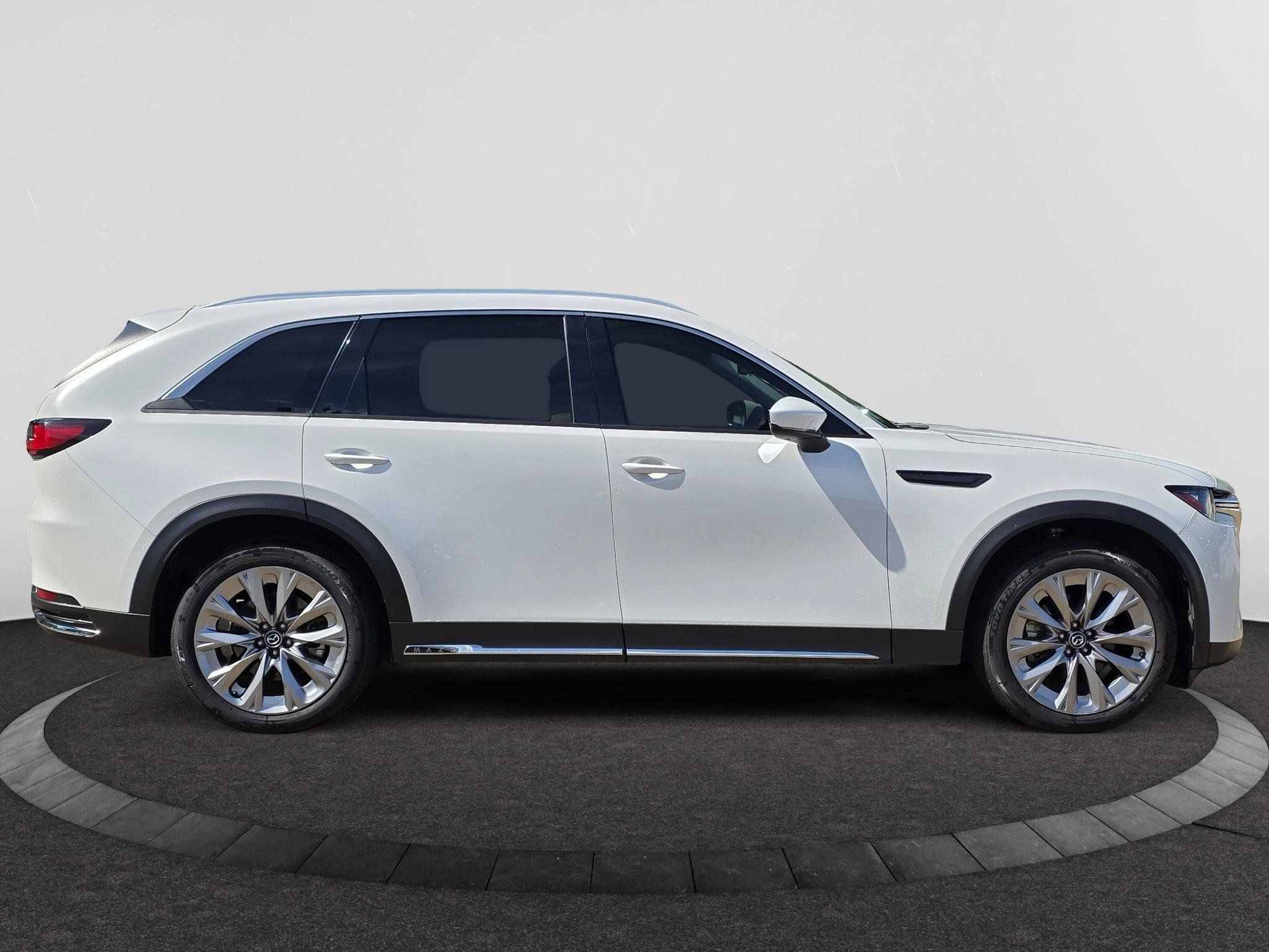Used 2024 MAZDA CX-90 3.3 Turbo w/ Premium Package AWD/4WD image 8
