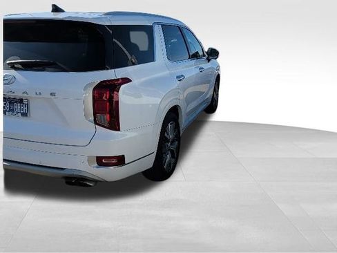 Used 2021 Hyundai Palisade Limited image 15