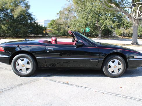 Used 1990 Buick Reatta Convertible image 21