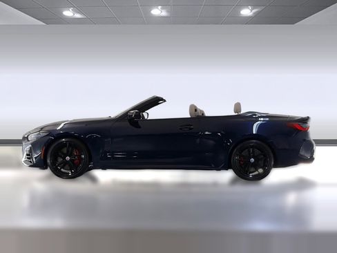 Used 2023 BMW M440i Convertible w/ Premium Package RWD image 2