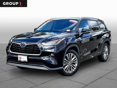 Used 2021 Toyota Highlander Platinum