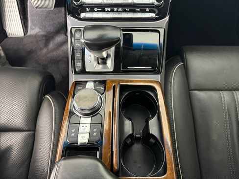 Used 2019 Genesis G90 3.3T Premium image 26