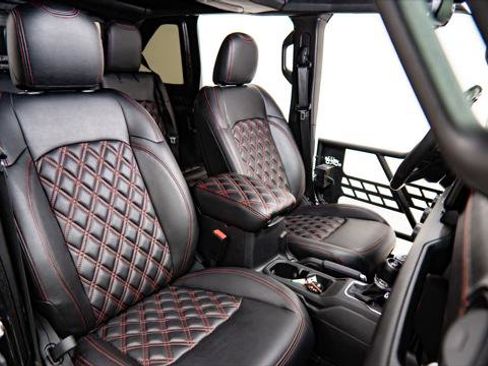 Used 2026 Jeep Wrangler Unlimited Sport AWD/4WD image 29