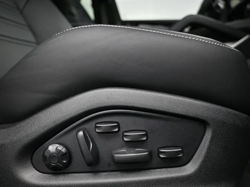Certified 2026 Porsche Cayenne Turbo GT AWD/4WD image 15