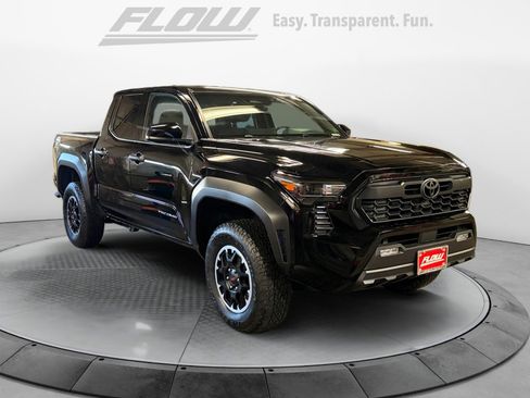 Used 2025 Toyota Tacoma TRD Off-Road image 1