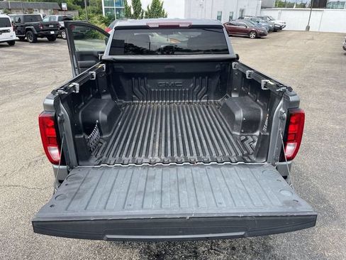 Used 2020 GMC Sierra 1500 SLE w/ SLE Value Package AWD/4WD image 22