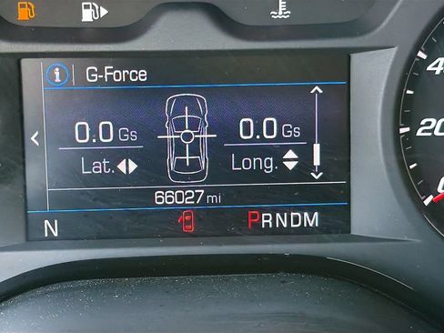 Used 2022 Chevrolet Camaro LT RWD image 11