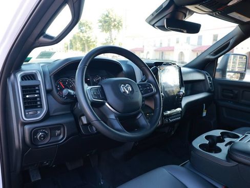 New 2026 RAM 3500 Tradesman AWD/4WD image 13