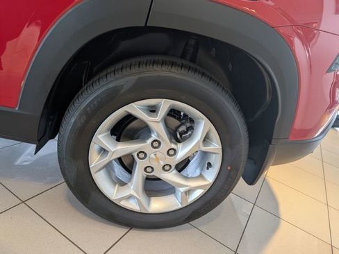 New 2026 Chevrolet Trax LS w/ LS Convenience Package image 24