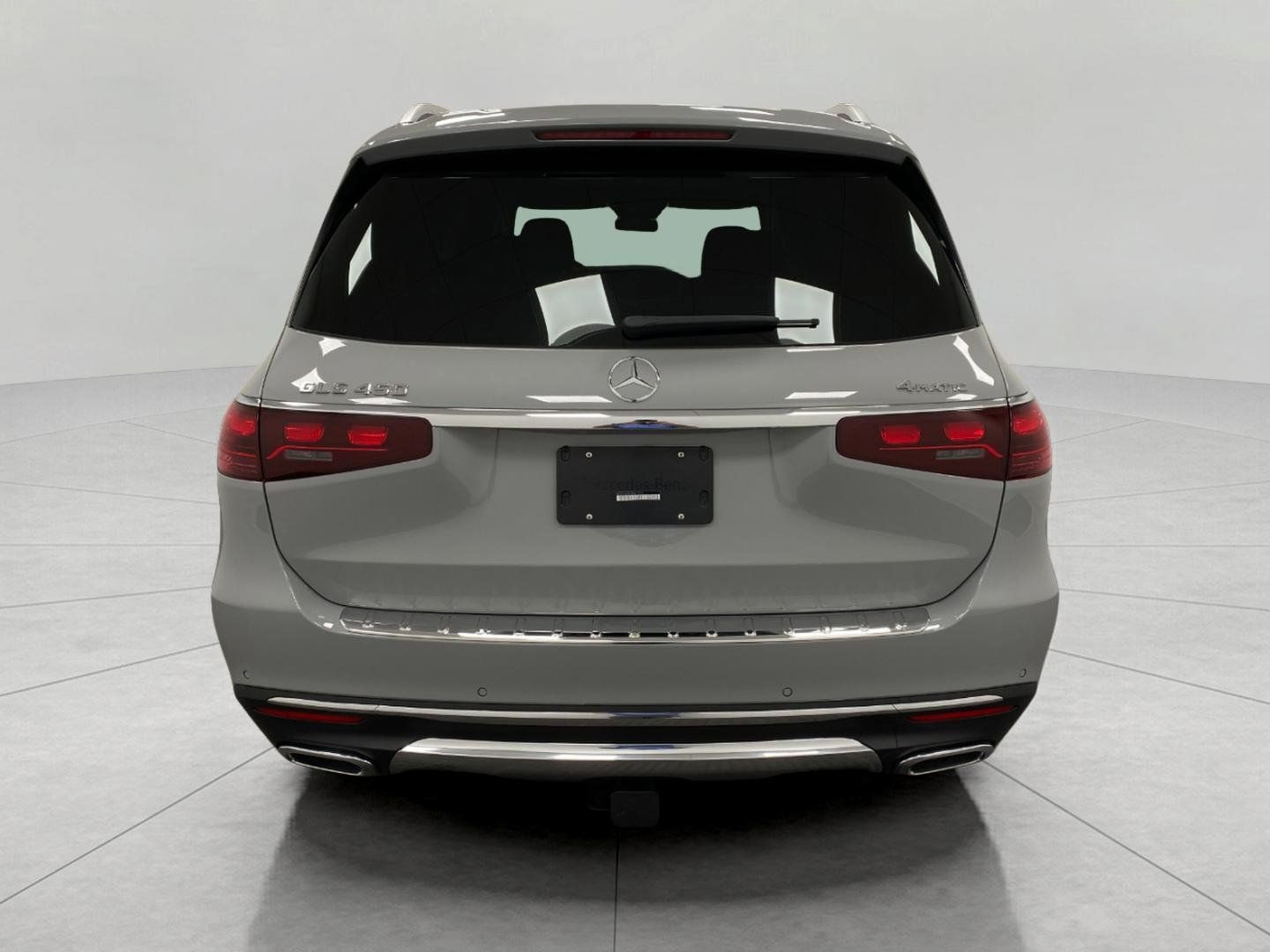 Certified 2026 Mercedes-Benz GLS 450 4MATIC image 5
