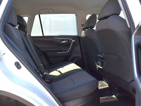 Used 2020 Toyota RAV4 XLE w/ All Weather Liner Package AWD/4WD image 26
