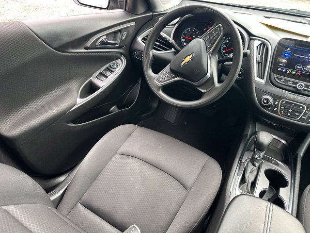 Used 2024 Chevrolet Malibu LT FWD image 18