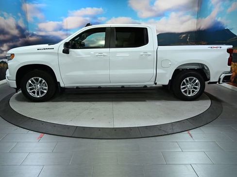 Used 2023 Chevrolet Silverado 1500 RST w/ Convenience Package II image 5