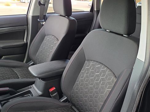 New 2026 Mitsubishi Outlander Sport LE AWD/4WD image 11