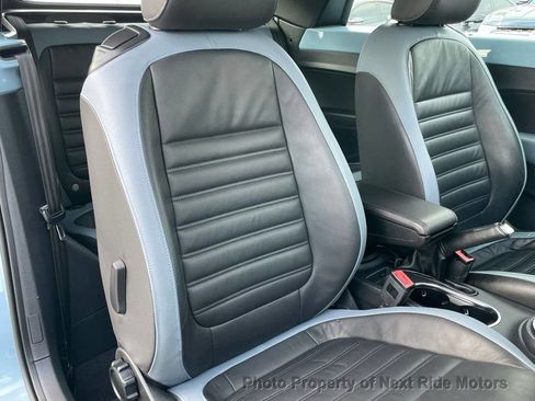 Used 2013 Volkswagen Beetle Turbo 60's Edition image 21