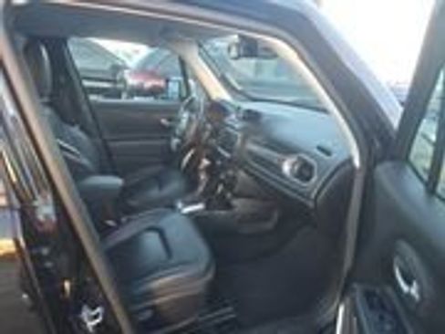 Used 2018 Jeep Renegade Limited w/ UConnect 8.4 Nav Group image 14
